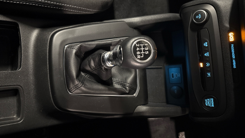 Ford Focus 1.0 EcoBoost Hybrid mHEV 155 Titanium 5dr Petrol Hatchback